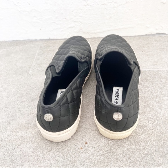Steve Madden Shoes Black Ecentrcq Quilted Slip On Sneakers Womens Size 6 - Picture 5 of 6